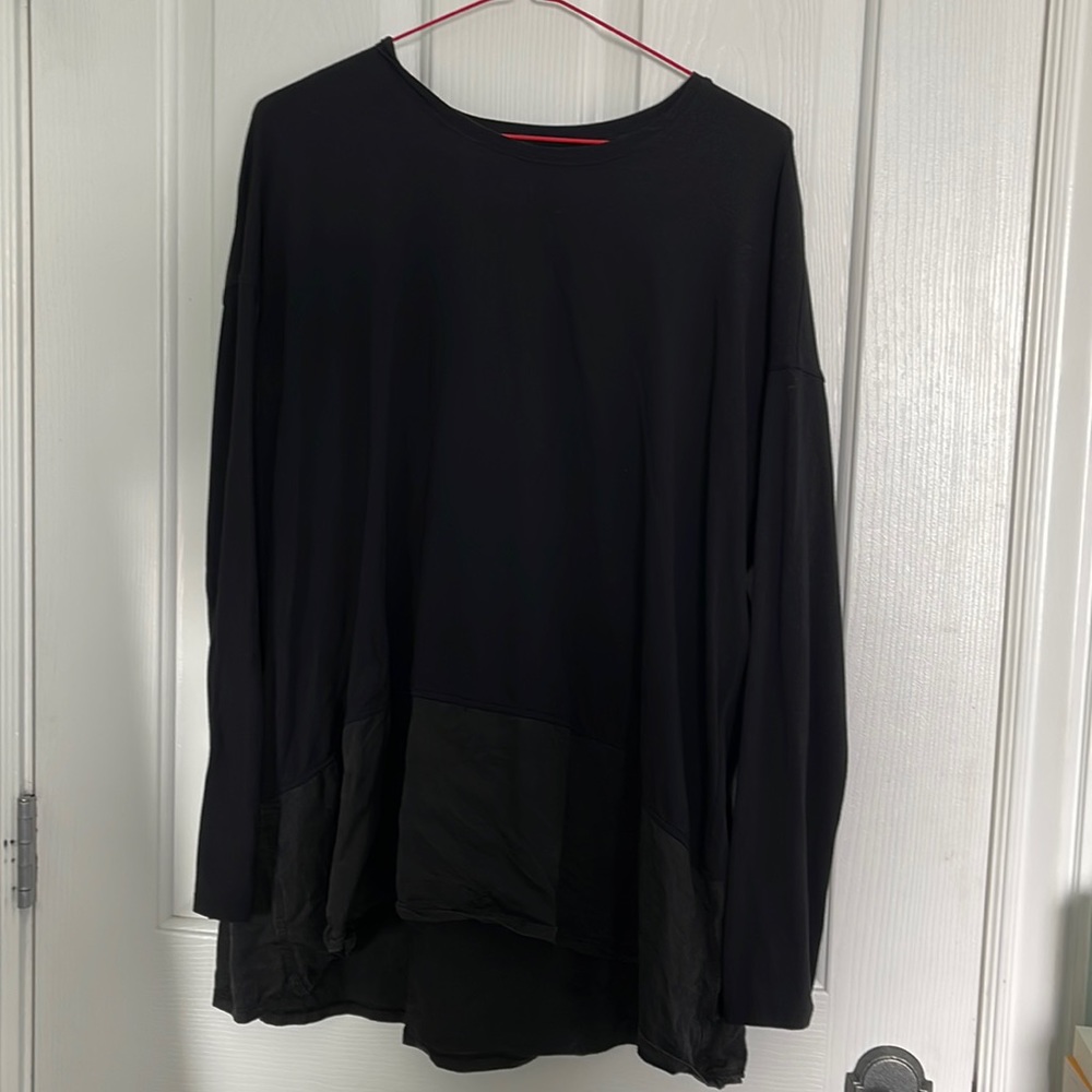 Black Lululemon Long Sleeve Top